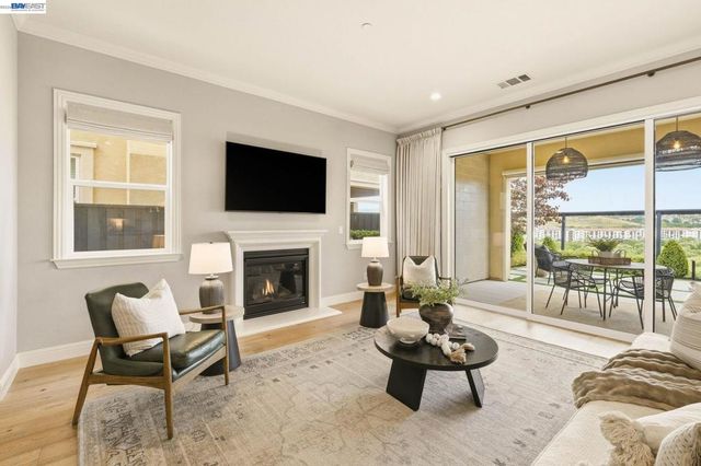 1091 Trumpet Vine Lane, San Ramon, CA 94582
