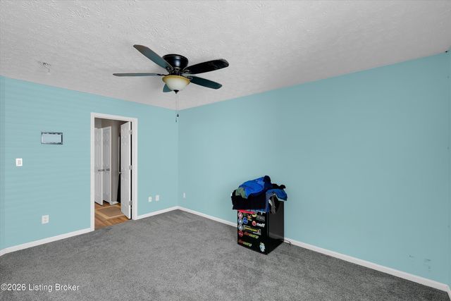 1707 Keating Dr, Louisville, KY 40245