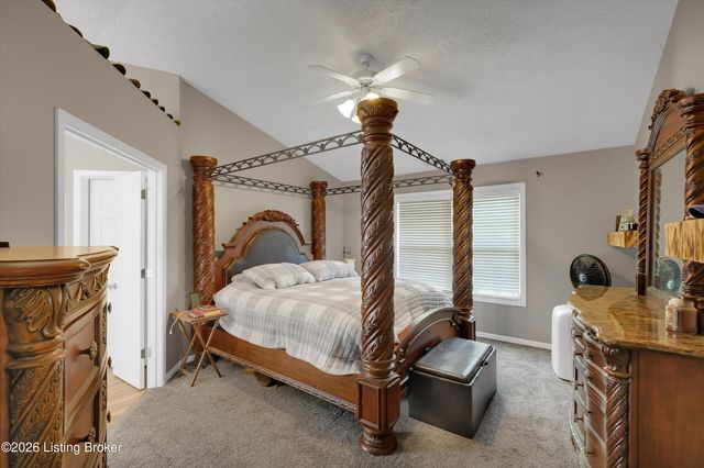 1707 Keating Dr, Louisville, KY 40245