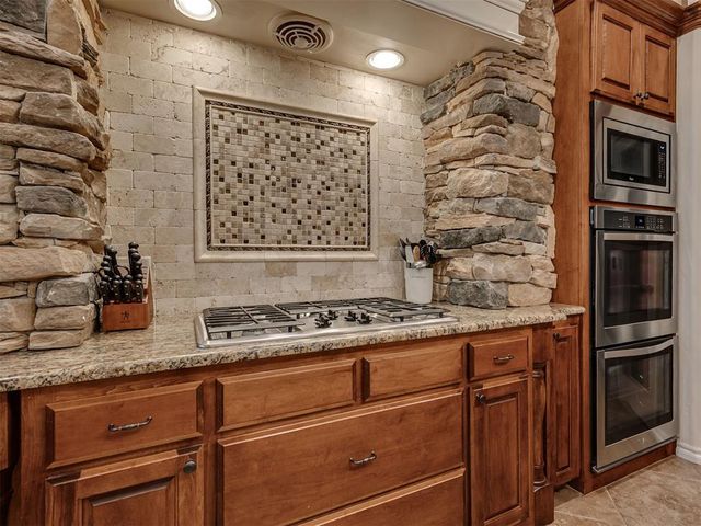 1405 NW 187th Street, Edmond, OK 73012