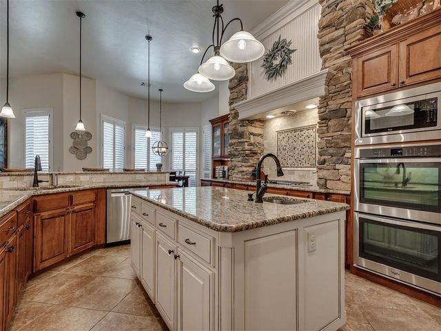 1405 NW 187th Street, Edmond, OK 73012