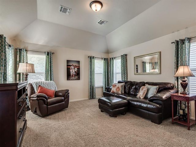 1405 NW 187th Street, Edmond, OK 73012