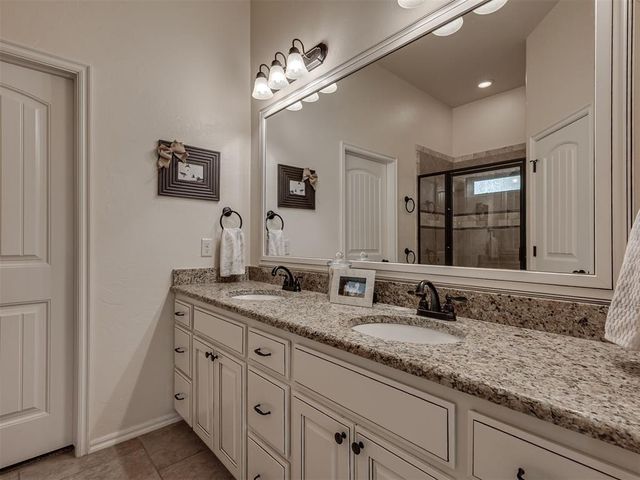 1405 NW 187th Street, Edmond, OK 73012