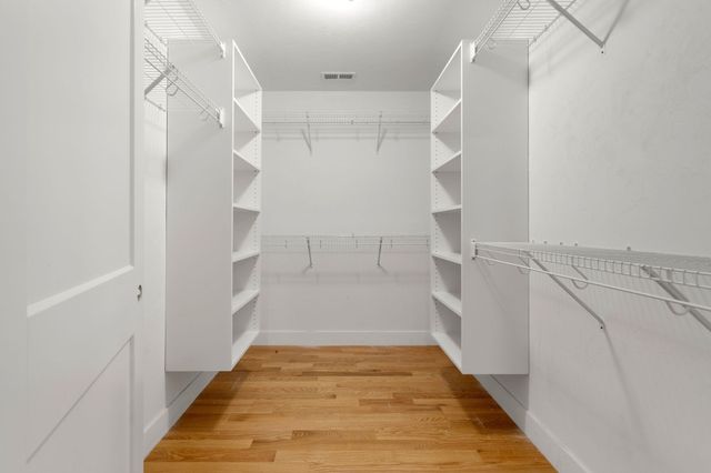 168 Vale St, Tewksbury, MA 01876