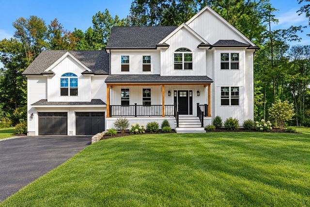 168 Vale St, Tewksbury, MA 01876