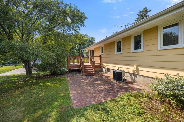 3830 Idaho Avenue N, Crystal, MN 55427