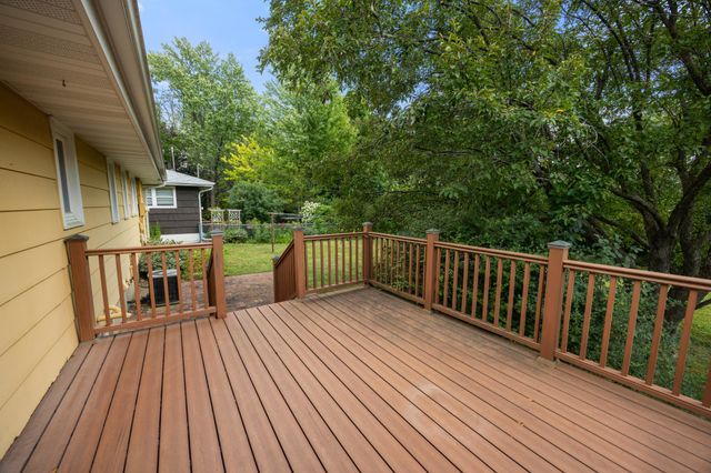 3830 Idaho Avenue N, Crystal, MN 55427