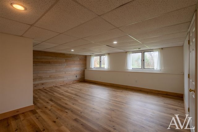 11855 Woodland Park Drive, Belding, MI 48809