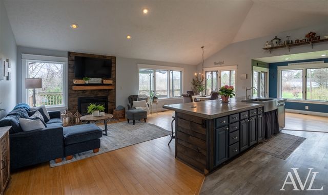 11855 Woodland Park Drive, Belding, MI 48809