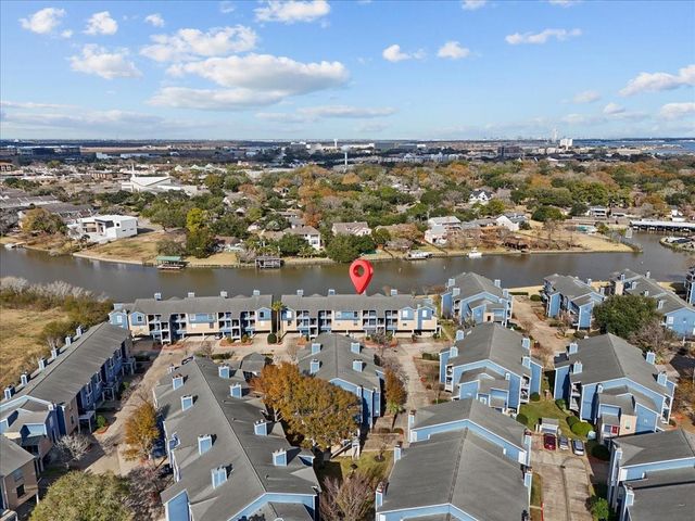 18511 Egret Bay Boulevard 205, Webster, TX 77058