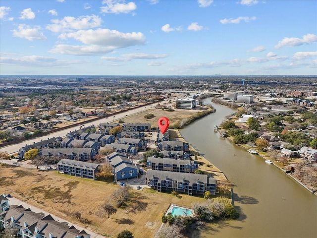 18511 Egret Bay Boulevard 205, Webster, TX 77058