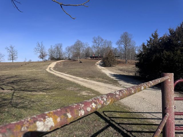 363 County Road 234, Alton, MO 65606