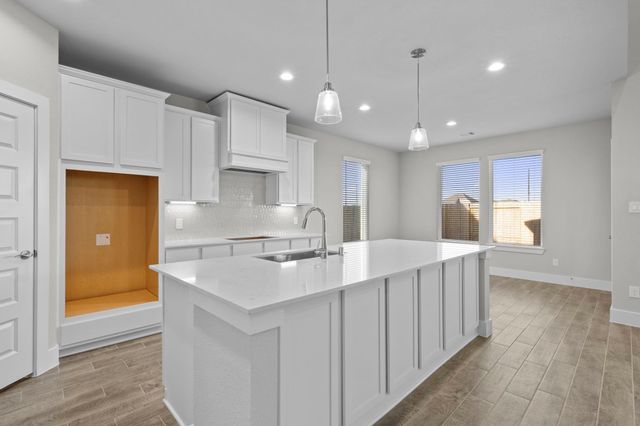 4519 Whisperwood Drive, Rosenberg, TX 77471