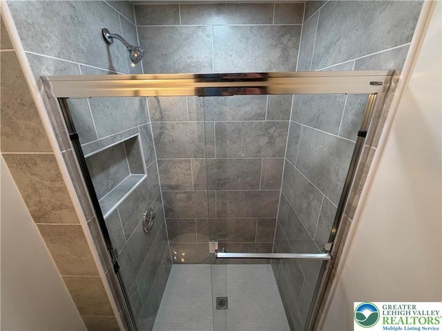 146 West Broad Street, Bethlehem City, PA 18018