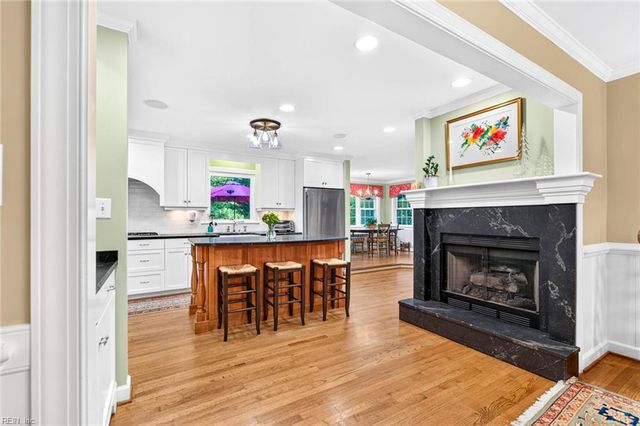 424 Susan Constant DR, Virginia Beach, VA 23451