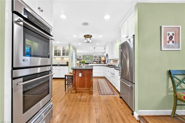 424 Susan Constant DR, Virginia Beach, VA 23451