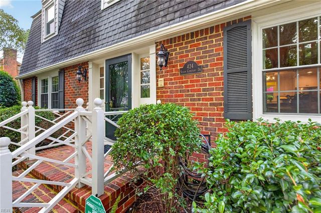 424 Susan Constant DR, Virginia Beach, VA 23451