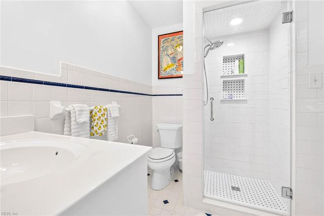 424 Susan Constant DR, Virginia Beach, VA 23451