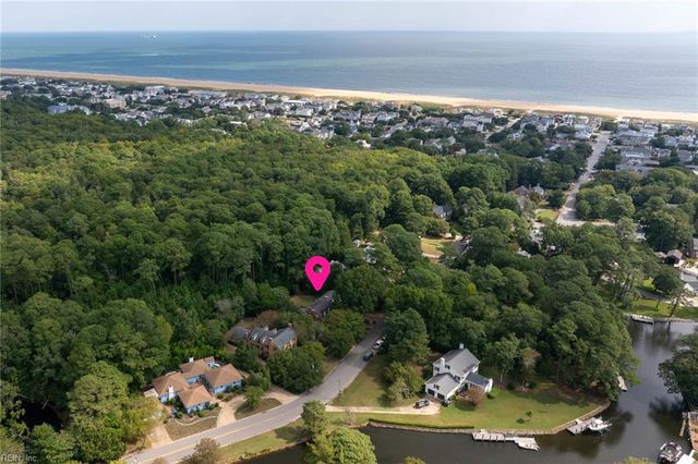 424 Susan Constant DR, Virginia Beach, VA 23451