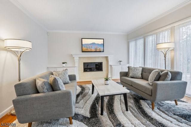 536 Illingworth Ave, Englewood City, NJ 07631