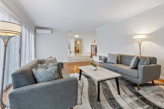 536 Illingworth Ave, Englewood City, NJ 07631
