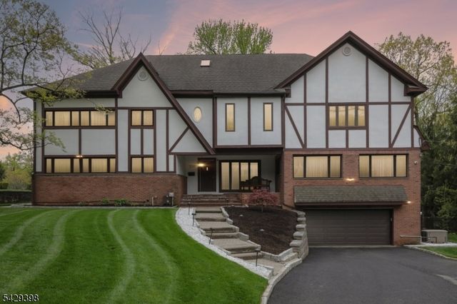 536 Illingworth Ave, Englewood City, NJ 07631
