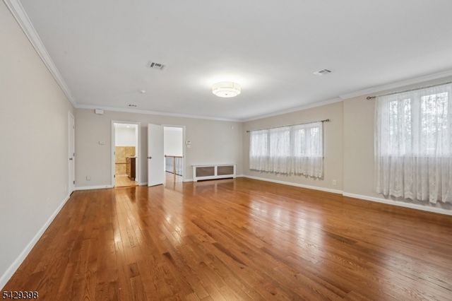 536 Illingworth Ave, Englewood City, NJ 07631