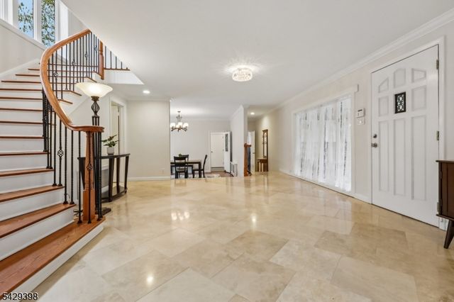 536 Illingworth Ave, Englewood City, NJ 07631