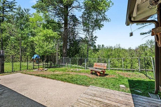 1107 Northern Trail, Alger, MI 48610