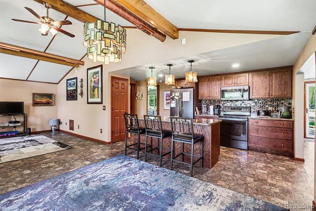1107 Northern Trail, Alger, MI 48610