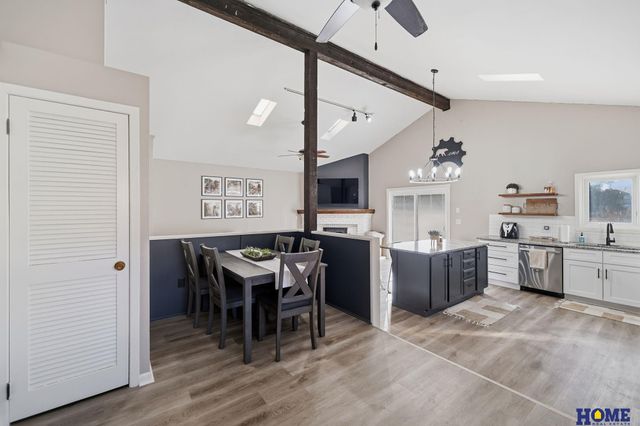 5239 Heumann Drive, Lincoln, NE 68504