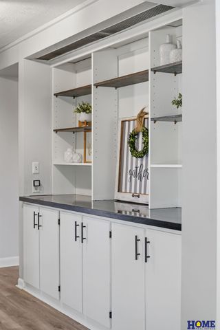 5239 Heumann Drive, Lincoln, NE 68504