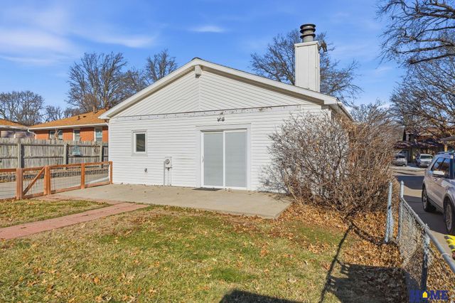 5239 Heumann Drive, Lincoln, NE 68504