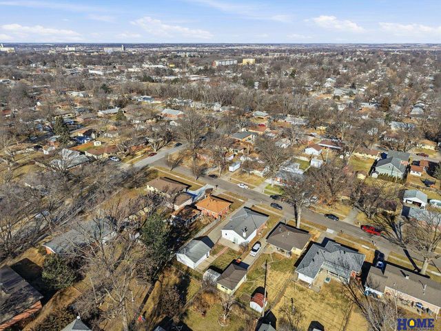 5239 Heumann Drive, Lincoln, NE 68504