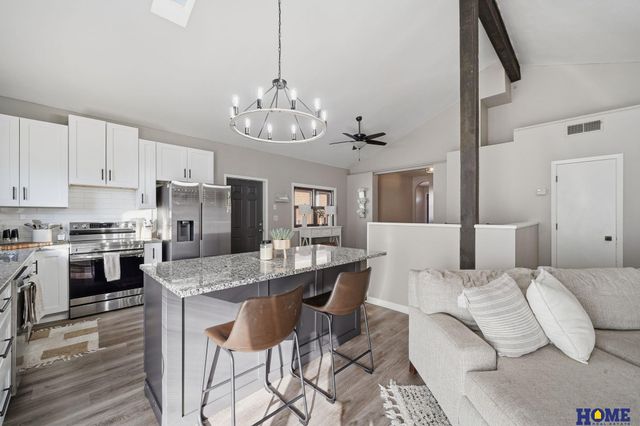 5239 Heumann Drive, Lincoln, NE 68504