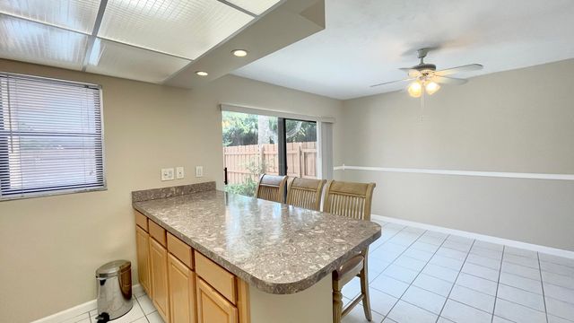 501 SANDTREE Drive, Palm Beach Gardens, FL 33403