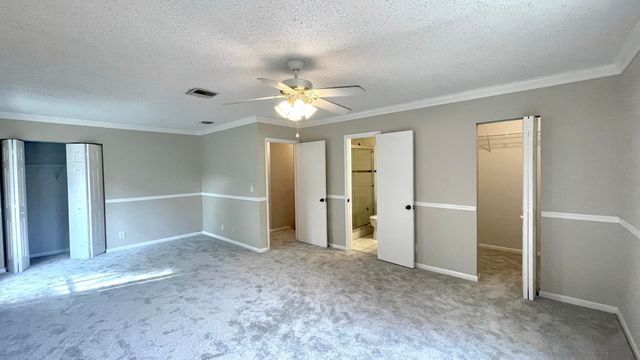 501 SANDTREE Drive, Palm Beach Gardens, FL 33403
