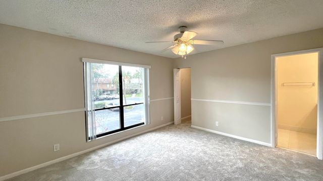 501 SANDTREE Drive, Palm Beach Gardens, FL 33403