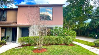 501 SANDTREE Drive, Palm Beach Gardens, FL 33403