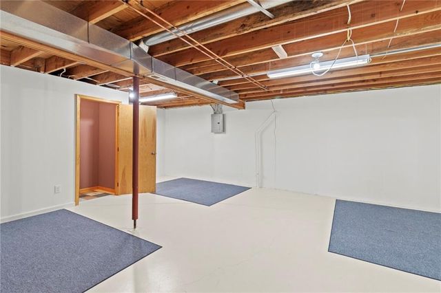 301 Walnut Street, Lathrop, MO 64465