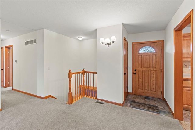 301 Walnut Street, Lathrop, MO 64465