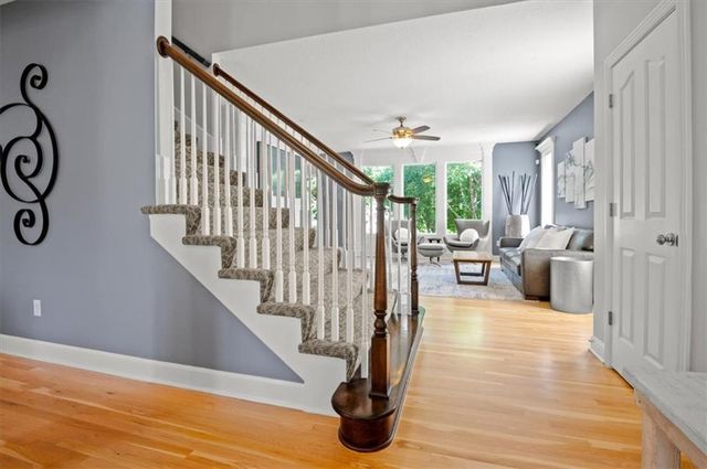 7402 W 145th Terrace, Overland Park, KS 66223