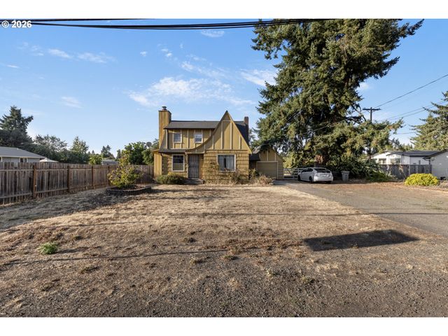185 FERNDALE Dr, Eugene, OR 97404