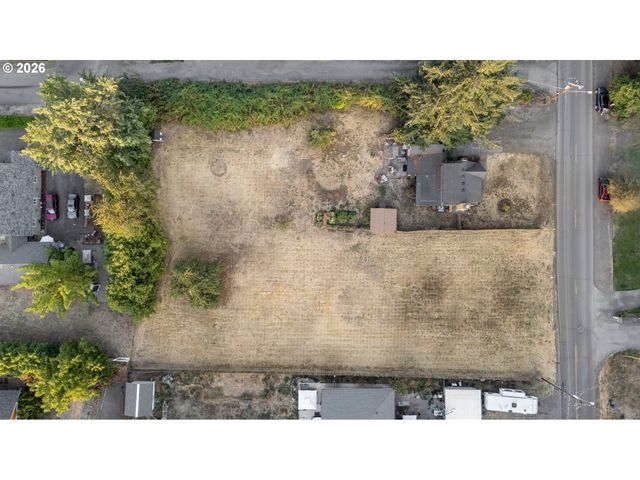 185 FERNDALE Dr, Eugene, OR 97404