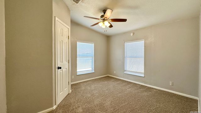 1545 County Road 665, Devine, TX 78016