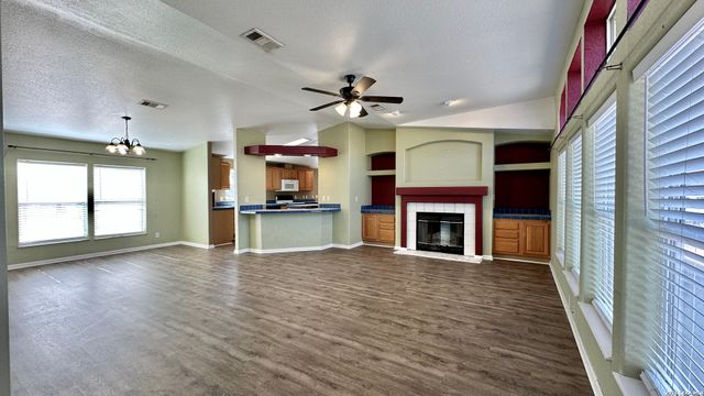 1545 County Road 665, Devine, TX 78016