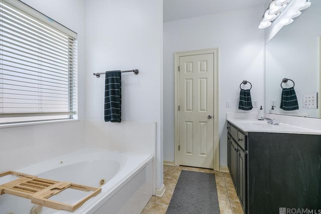 3308 Northlake Ave, Baton Rouge, LA 70810