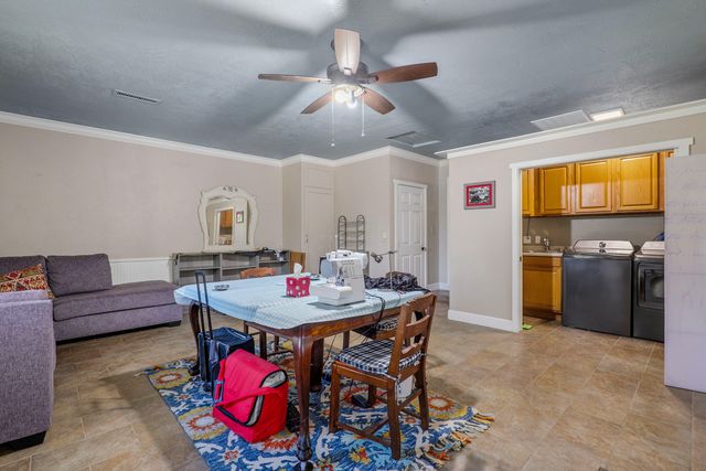 345 Ponderosa Lane, Grants Pass, OR 97527