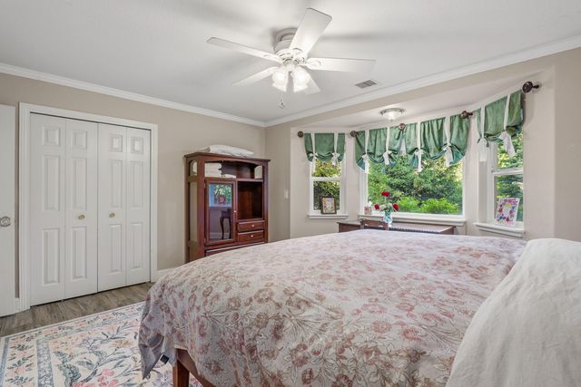 345 Ponderosa Lane, Grants Pass, OR 97527