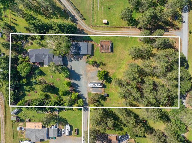 345 Ponderosa Lane, Grants Pass, OR 97527